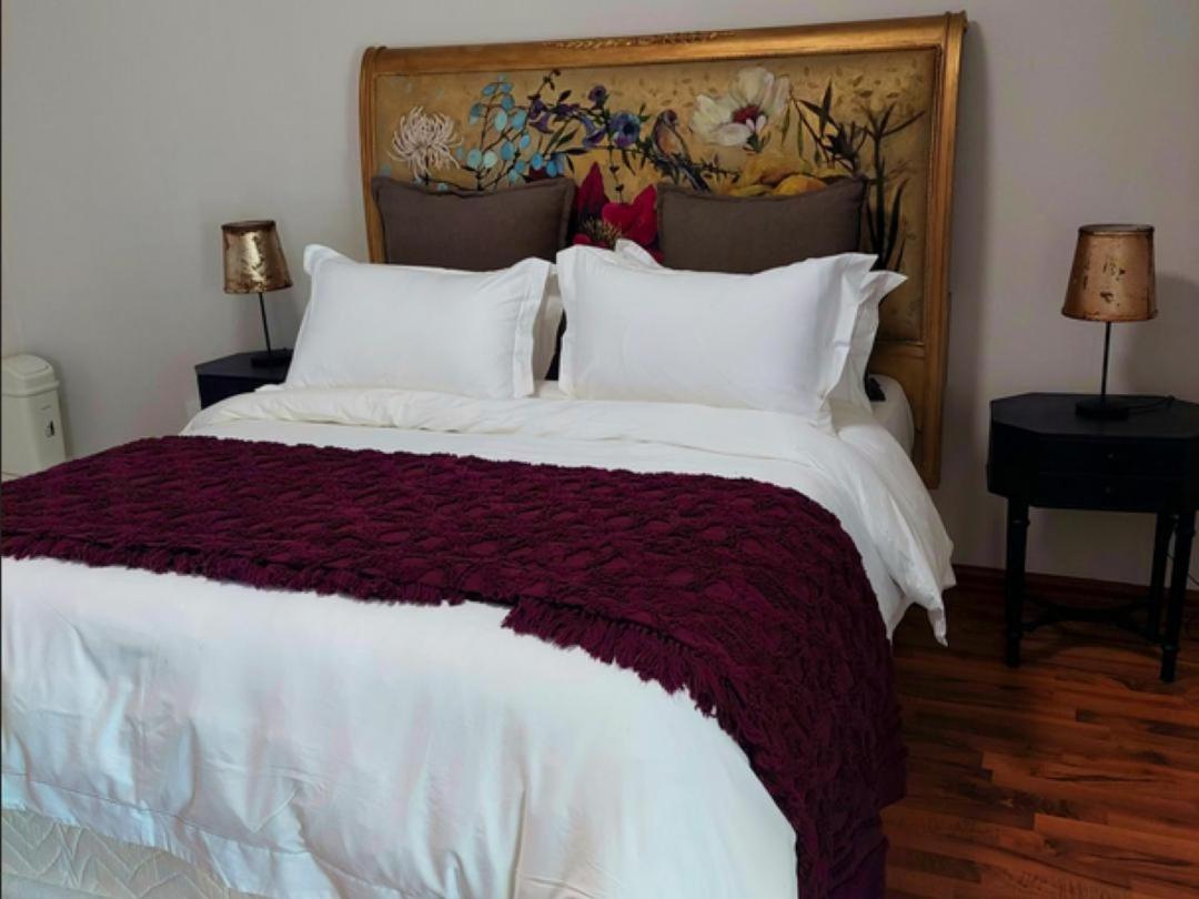 Art And Soul Restaurant, Accommodation, French Bar And Art Gallery パリス 部屋 写真